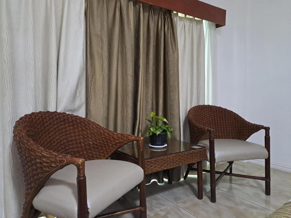 Wild Orchid Resort Angeles Zewnętrze zdjęcie