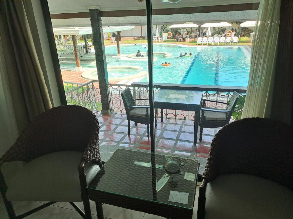 Wild Orchid Resort Angeles Zewnętrze zdjęcie